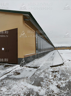 02 Ворота на коровник для фермы с дверью в хлев и коробкой ВТМК