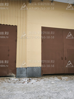 Ворота для фермы в коровник 2 створки вход в помещение для коров