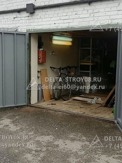 Распашные гаражные ворота П2лс с защитным кожухом для замка ВГРМ