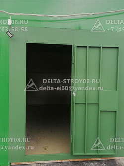 ВМГ Распашные гаражные ворота Пкомб с калиткой и наличником из металла К