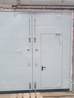 Утепленные распашные ворота гаражные Дп для теплого бокса двустворка