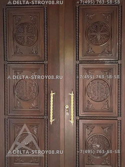 Дверь в Храм наружная на церковный двор из ясеня с фрезеровкой ДХ