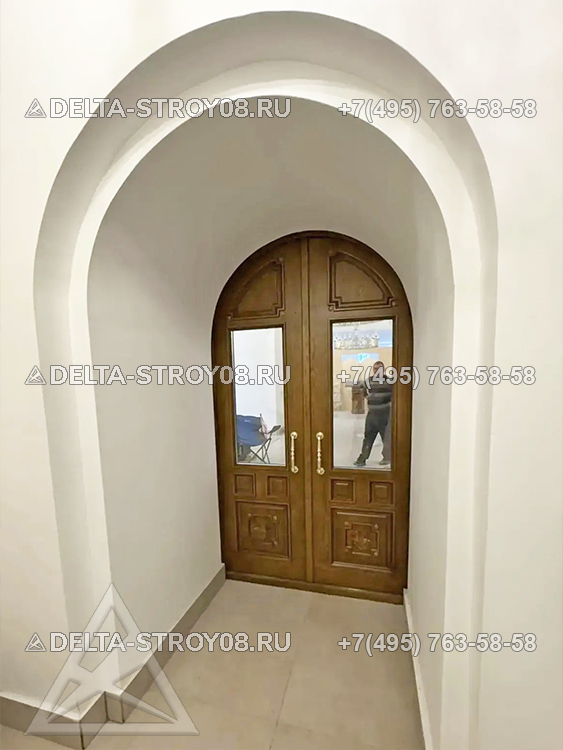 02 Дверь в Храм парадная арочная К из натуральной лиственницы уличная ДМ