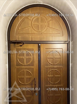 Дверь в Храм с ковкой деревянная двойная с доводчиком утепленная