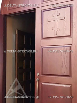 Дверь в Храм ДХО для гостиничного комплекса в монастырском дворе
