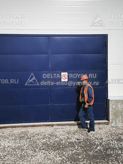 Промышленные ворота для автосервиса ВСП в цех шиномонтажа Брг-02