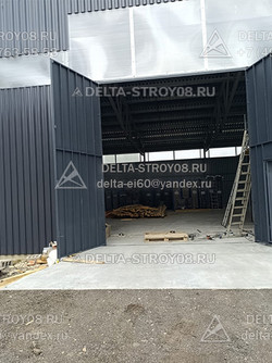 ВМР Распашные ворота 5 метров с несколькими слоями теплоизоляции К