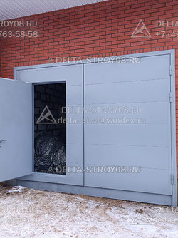 02 Распашные ворота 7 метров автоматические из ХК металла с пультом