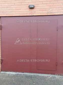 ВМР Ручные распашные ворота К с монтажом под размер проема красные