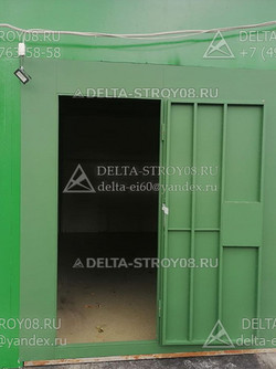 ВР Распашные ворота с калиткой металлические гаражные коричневые